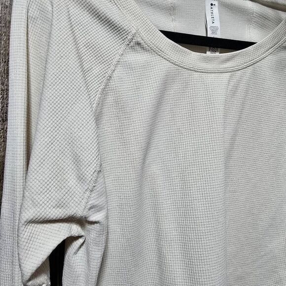 Athleta Momentum Cream Metallic Waffle Knit Top - Picture 2 of 7